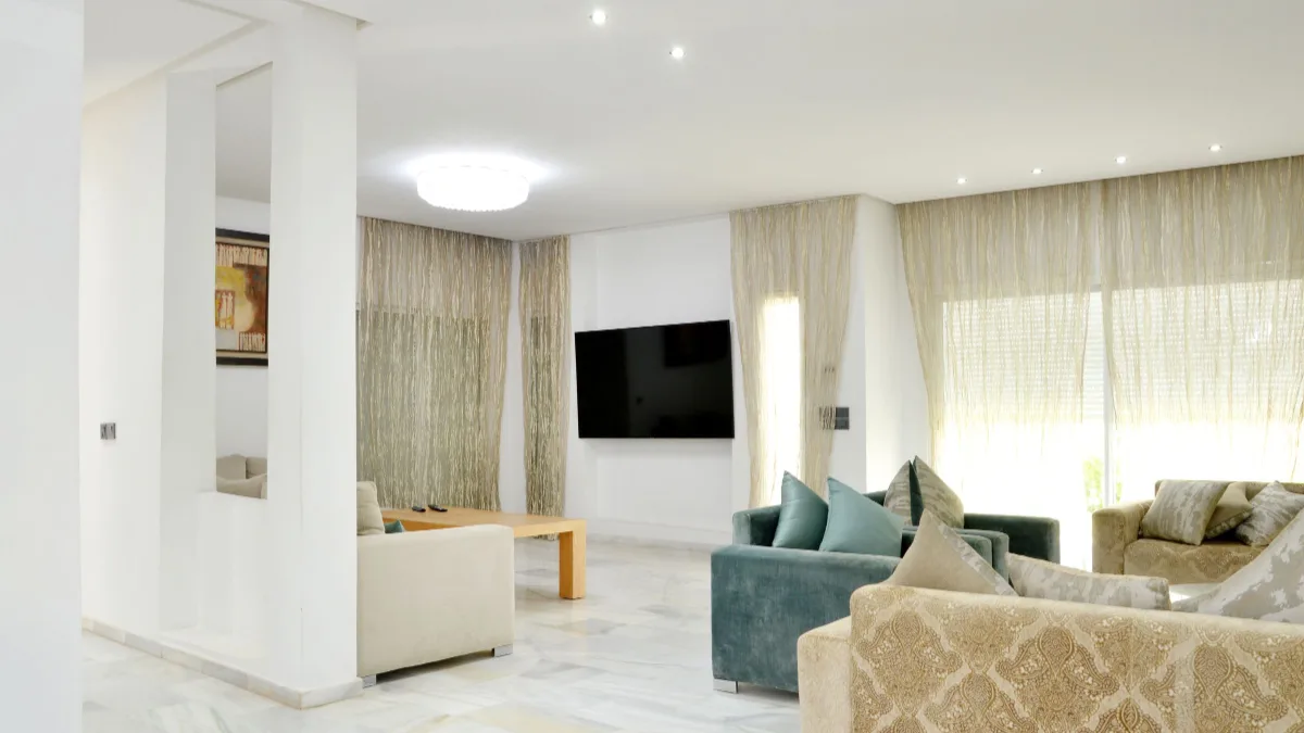 How Often Should High End Homes Be Professionally Cleaned?
