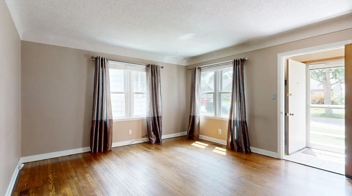 How Clean Should a Home Be Before Moving Out? 