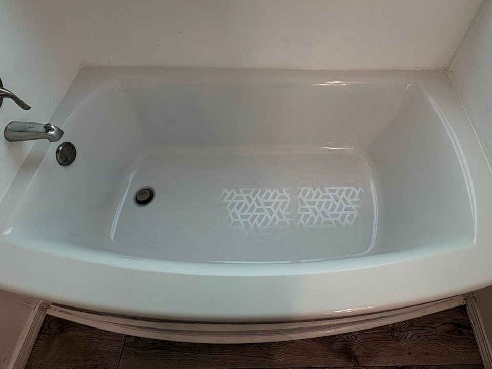 Same bathtub clean and shiny after a cleaning in Fort Mohave, AZ